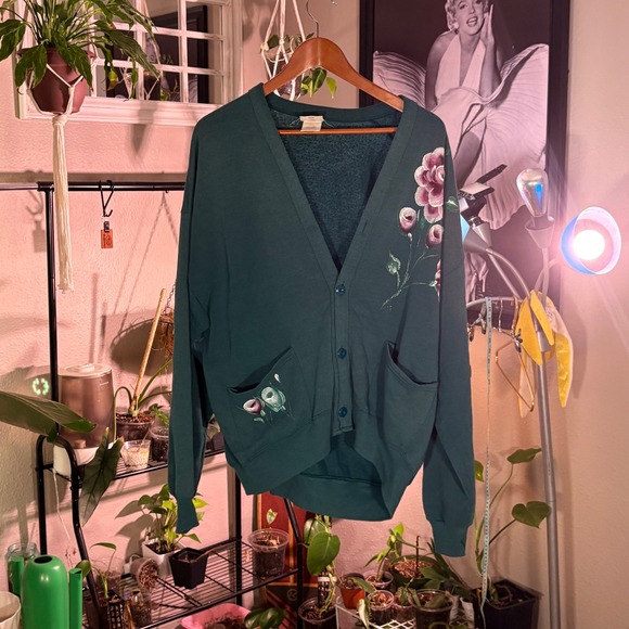 Jerzees Sweaters - Vintage Jerzees Floral Embroidered Cardigan Green Button Up Cozy Cottagecore
